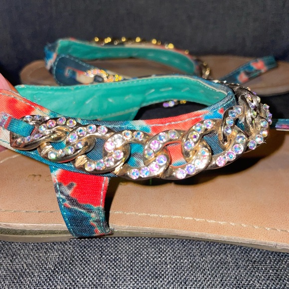 🩴Madden Girl Colorful Embellished Sandals - Picture 1 of 9